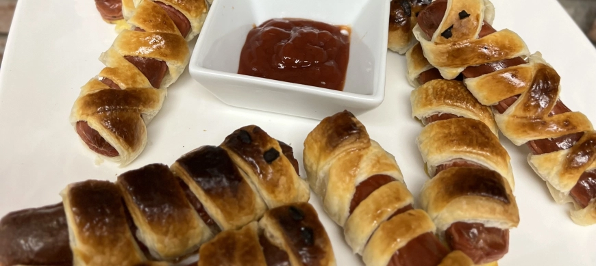 Hojaldre con Salchichas tipo Frankfurt o "Momias de Hojaldre"