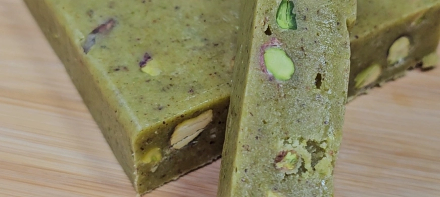 TURRÓN DE PISTACHOS BAJO EN AZÚCAR