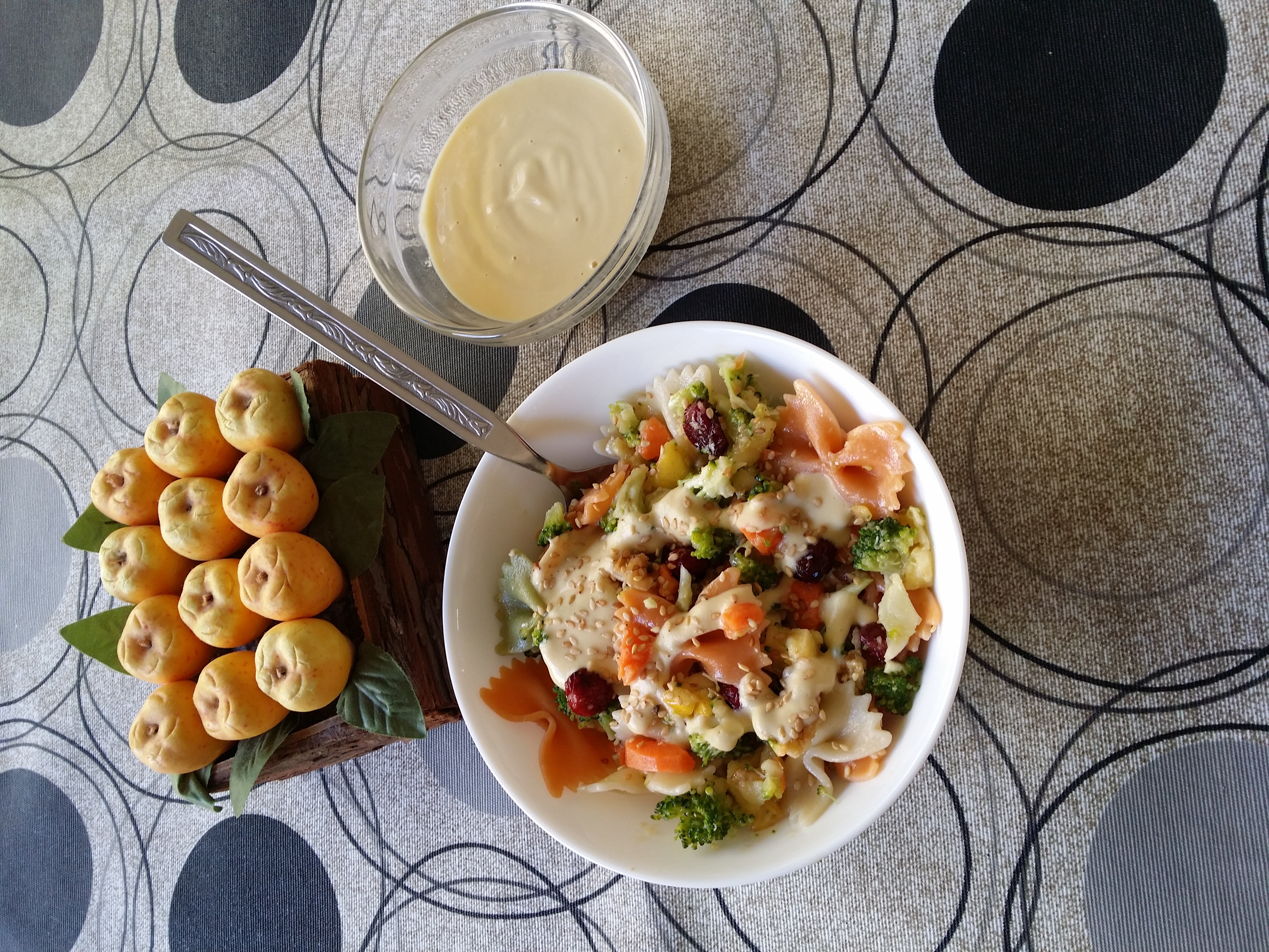 Bol al gusto con salsa de legumbres Verduras, hortalizas y ensaladas