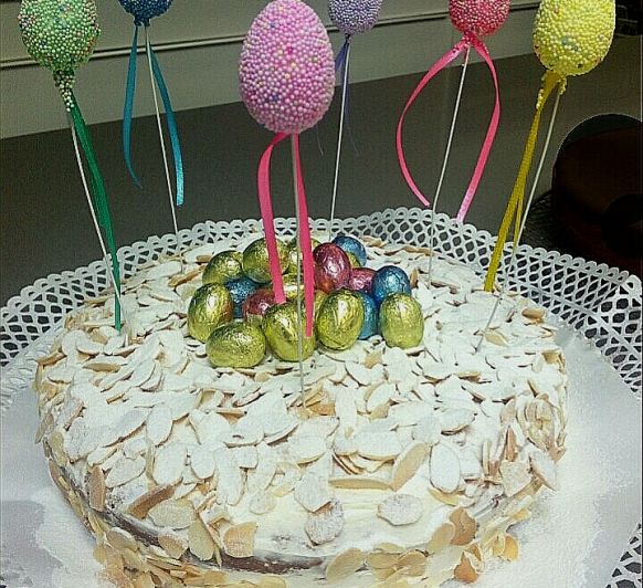 MONA DE PASCUA- TARTA SARA